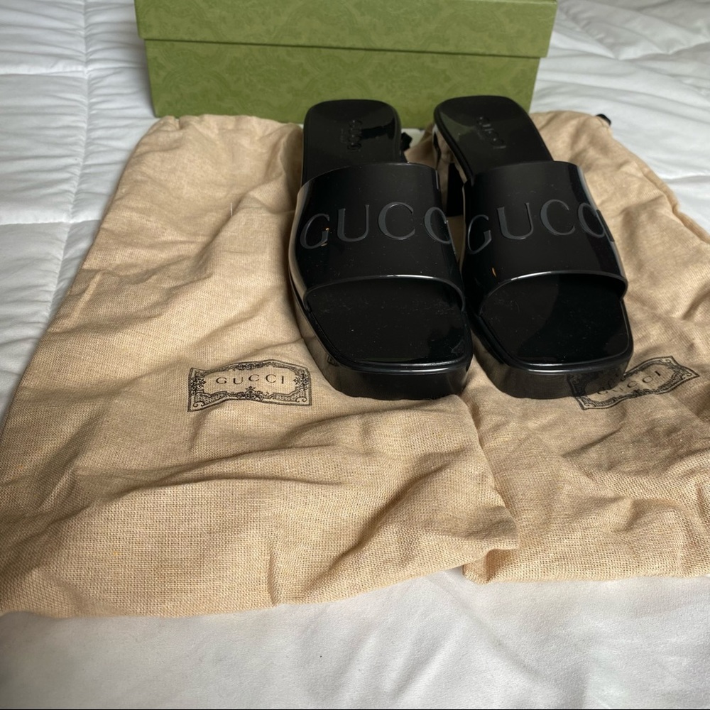Gucci Rubber Slide Sandal black Size 39 / 9 US